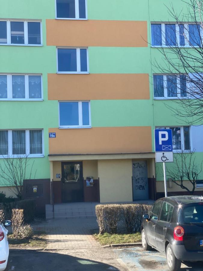 Apartament Os. Jasne 19B Dzierzoniow Exterior photo